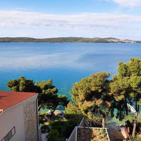 Villa Penava, Private Beach, Pool And 7Min To Trogir Kültér fotó