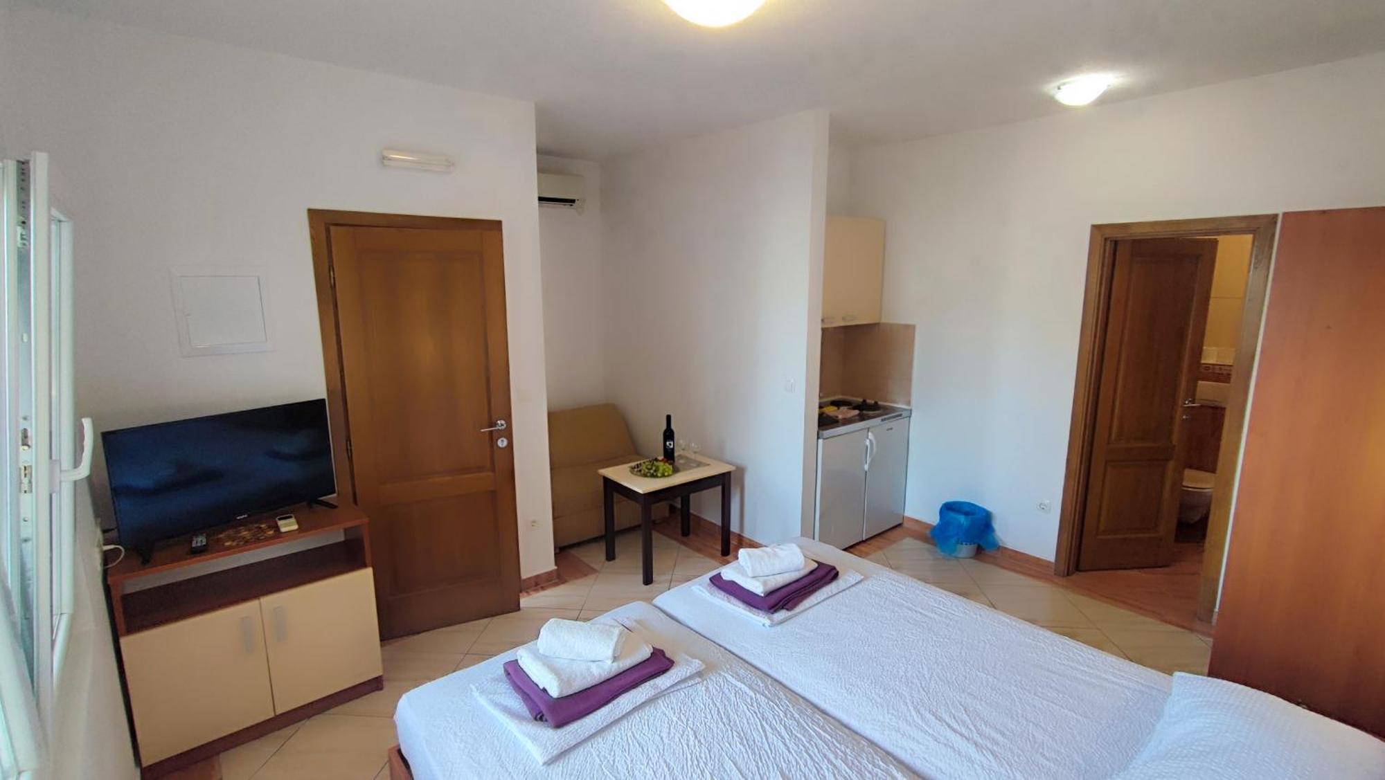 Villa Penava, Private Beach, Pool And 7Min To Trogir Szoba fotó